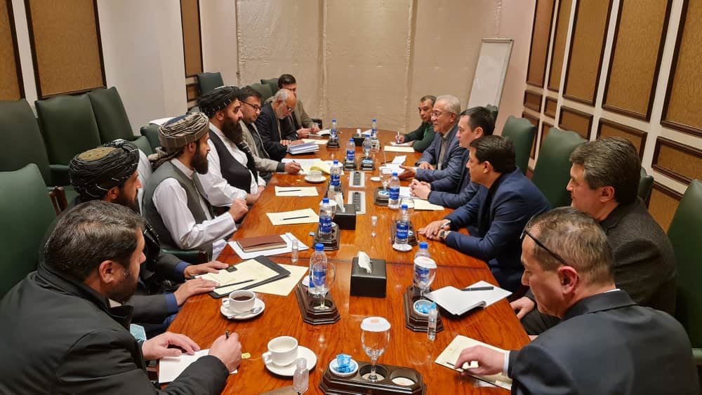 Afghan Foreign Minister Mawlawi Amir Khan Muttaqi met this evening with Uzbek delegation led by Minister of Transport Mr. Ilkhom Makhkamov.