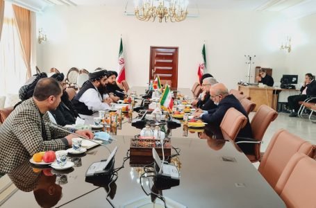 د بهرنیو چارو سرپرست وزیر محترم مولوي امیرخان متقي او د افغانستان لپاره د ایران د رئيس جمهور خاص استازي محترم حسن کاظمي قمي تر منځ دوه اړخیزه ناسته وشوه.
