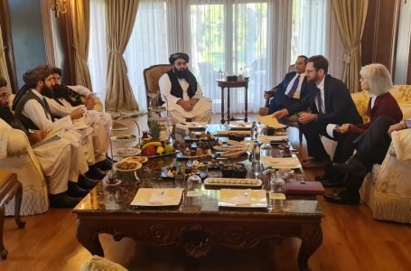 This morning, IEA Acting Foreign Minister Mawlawi Amir Khan Muttaqi met in a tripartite with Qatari Foreign Minister and Deputy Prime Minister Sheikh Muhammad Bin Abdurrahman Al Thani and the United States Special Representative for Afghanistan Mr. Tom West.